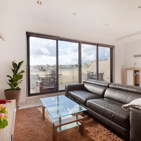 Apartamento Penthouse With Bbq Kitchen Island & Massive Living By 360 Estates *