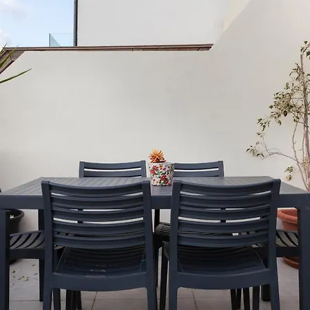 Penthouse With Bbq Kitchen Island & Massive Living By 360 Estates Saint Julian's