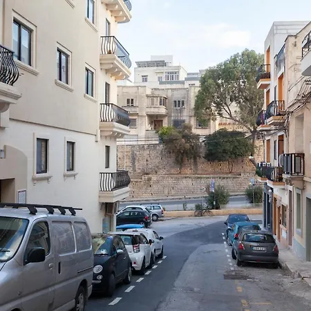 Penthouse With Bbq Kitchen Island & Massive Living By 360 Estates Apartment Saint Julian's